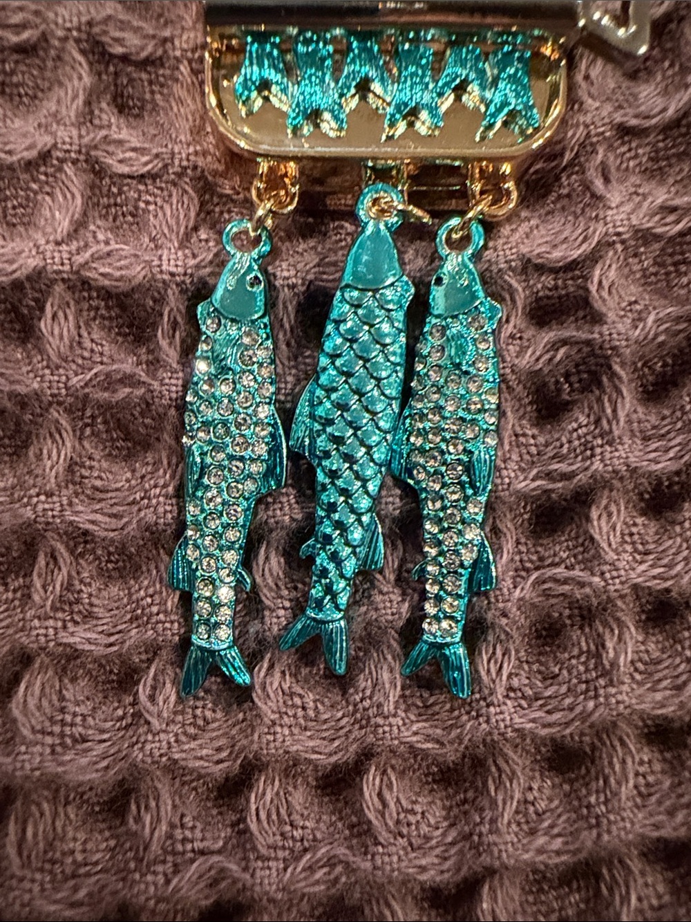 Betsey Johnson Red & Teal Sardine Can Tassel Necklace - Picture 5 of 8